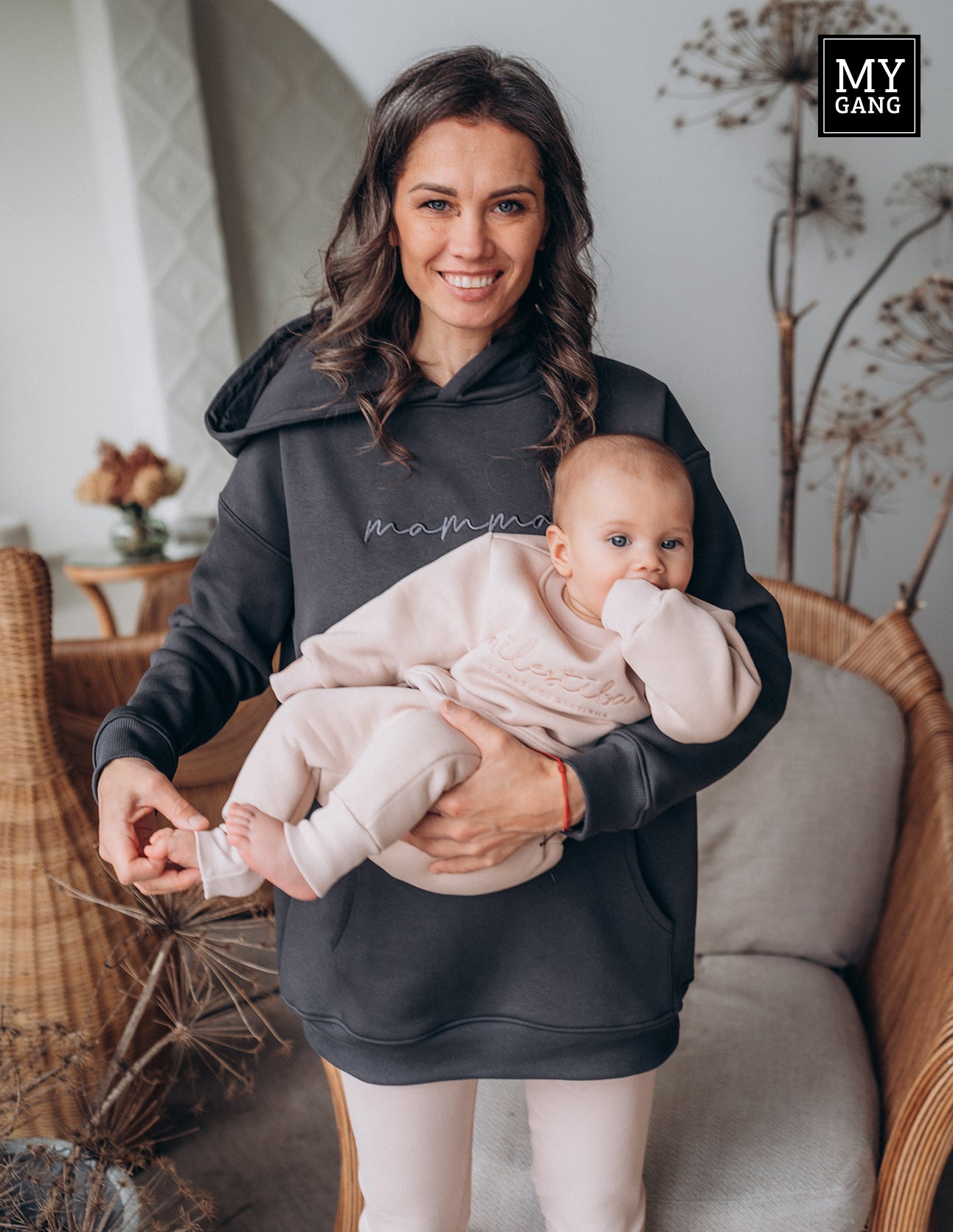 Oversize hūdijs MAMMA, grūtniecēm un barojošām māmiņām