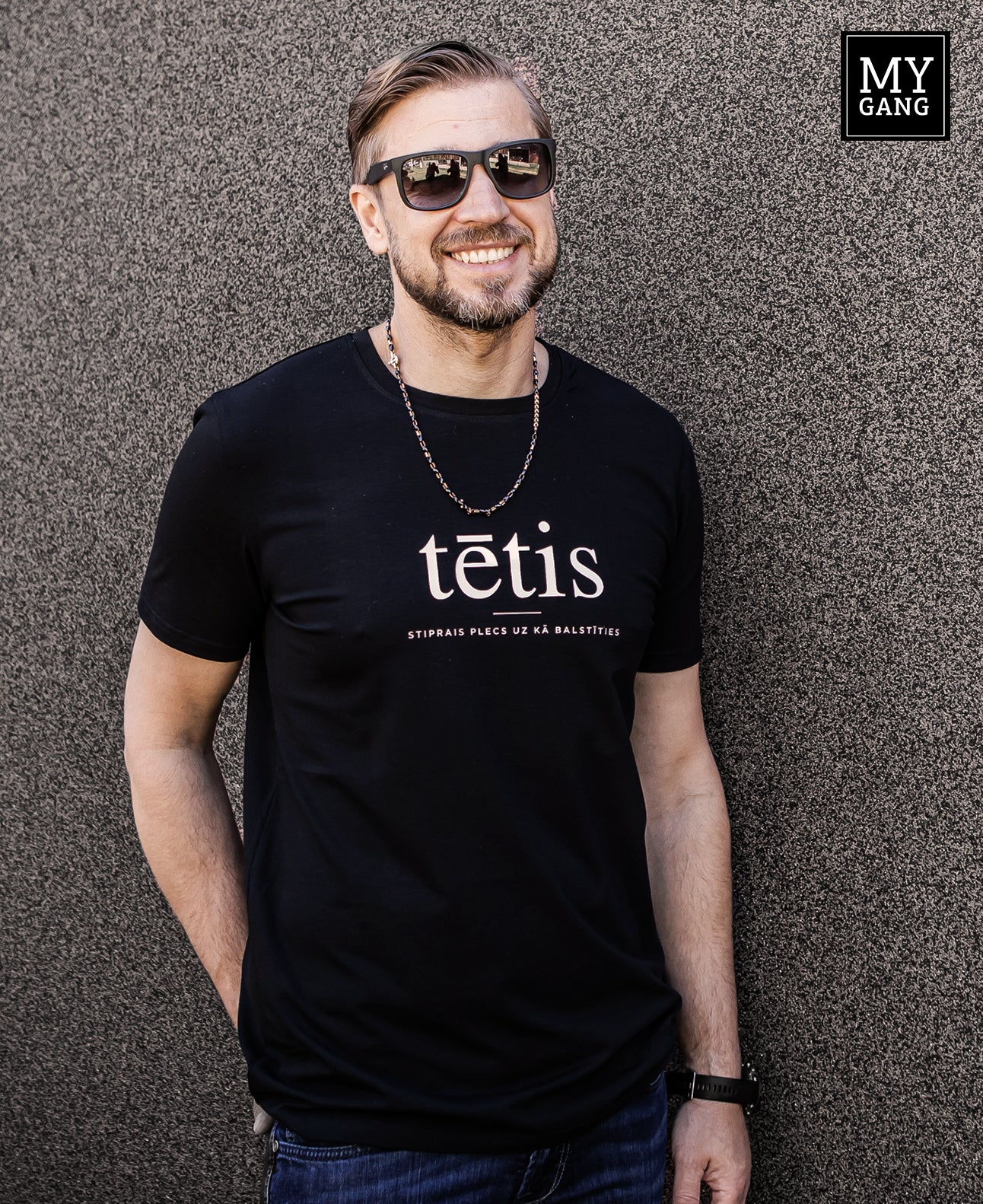 T-krekls TĒTIS. STIPRAIS PLECS UZ KĀ BALSTĪTIES