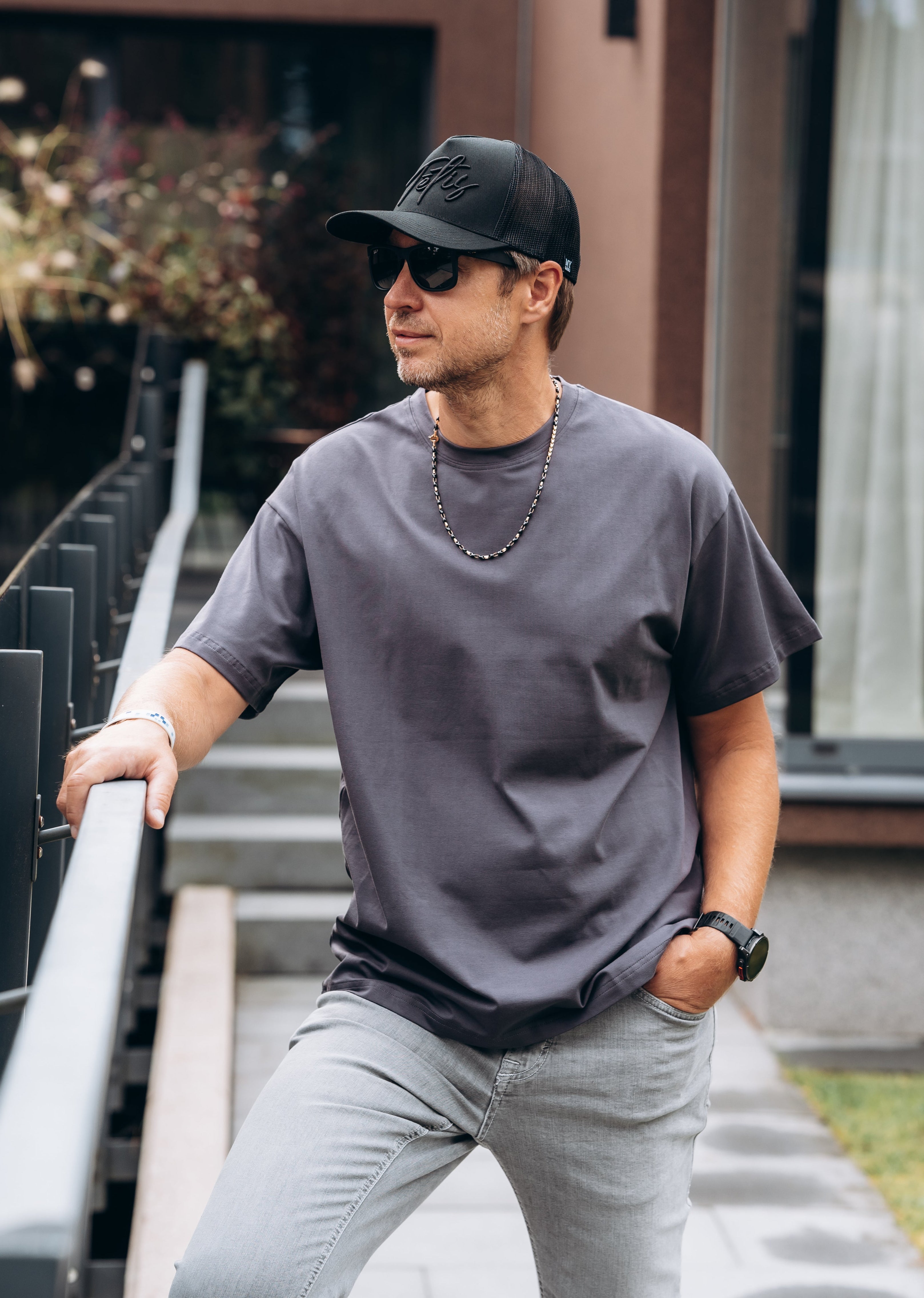 BASIC Unisex t-krekls (oversize)