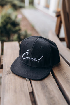 Cepure ČAU!