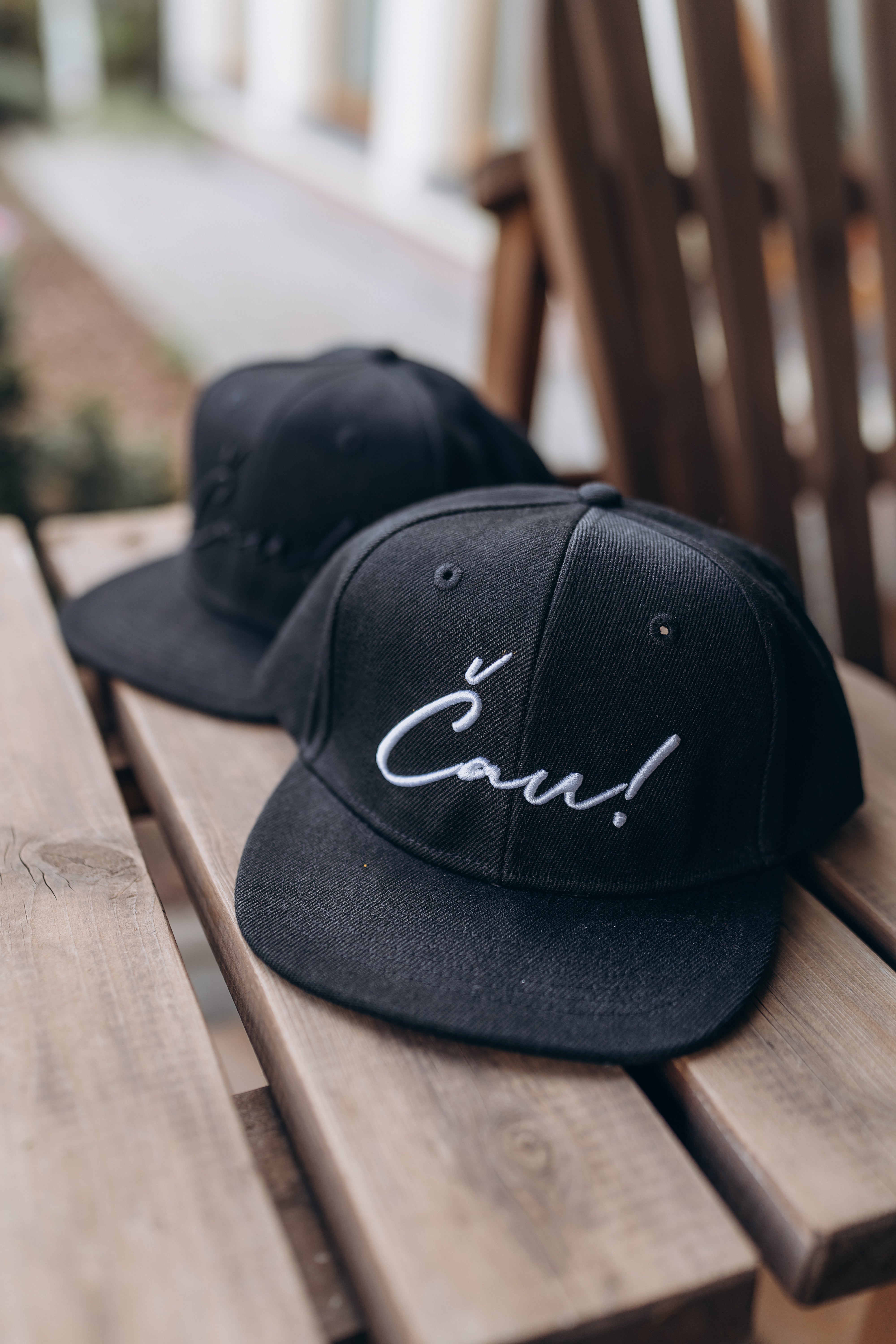Cepure ČAU!