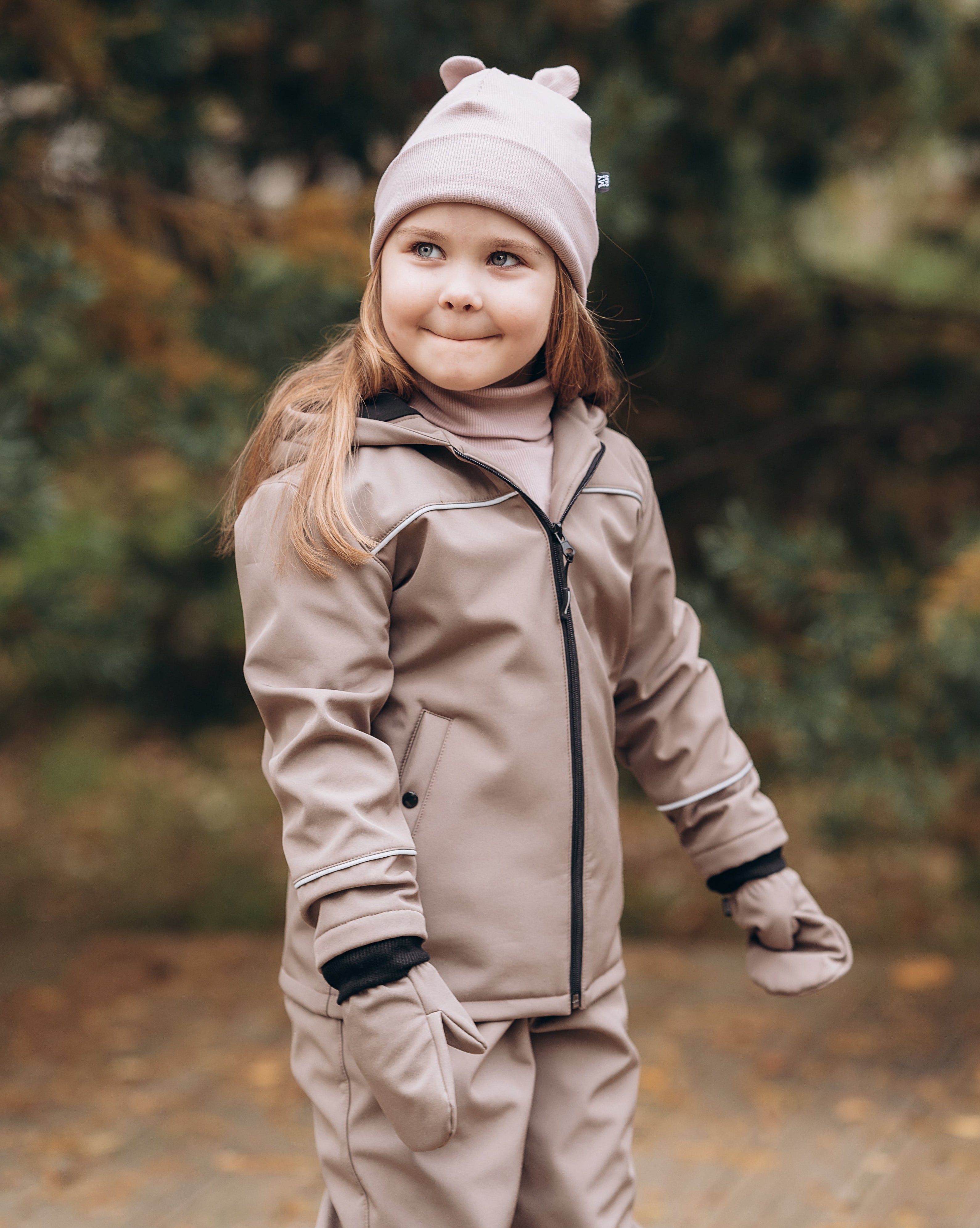 Softshell jaka ar biksēm