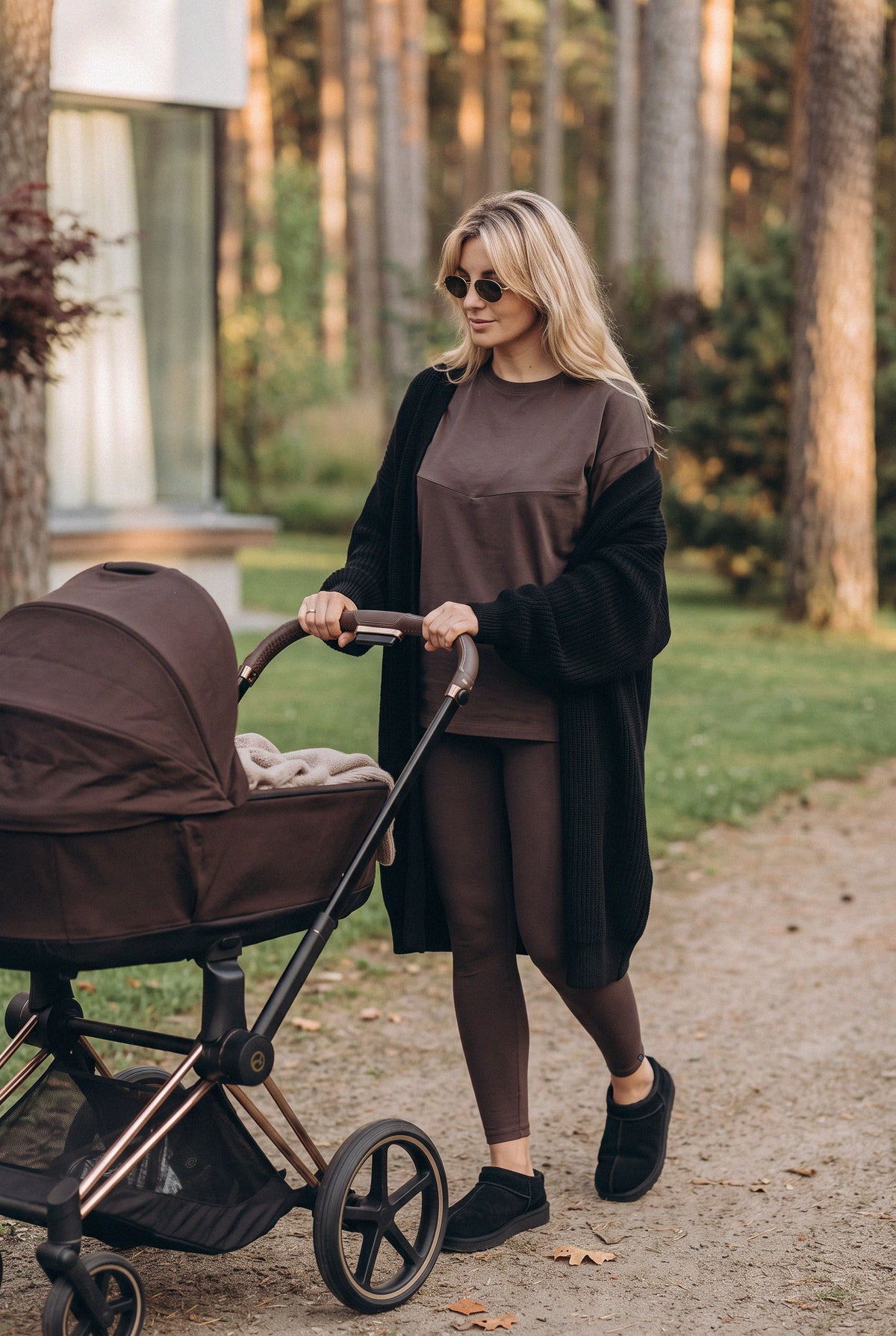 BASIC Barošanas/Grūtnieču Oversize T-Krekls